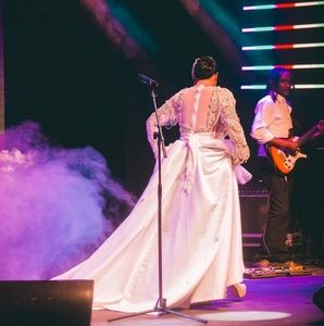 Meet your Posher, Sheil